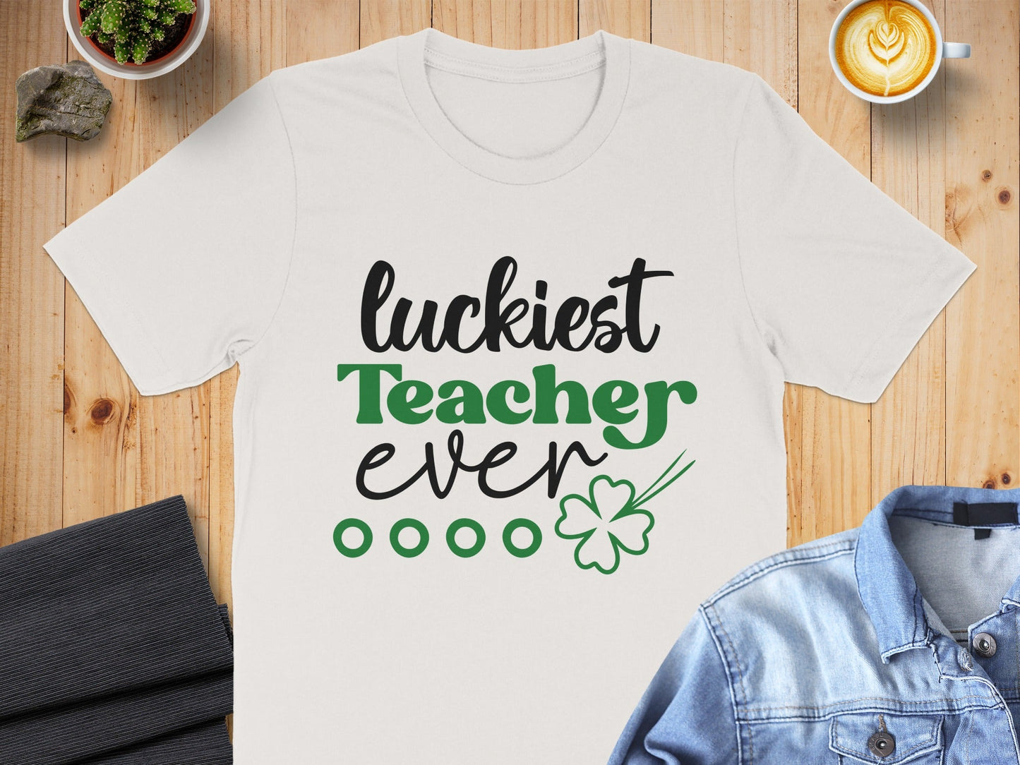Luckiest Teacher Ever St Patricks Day Teacher T-Shirt