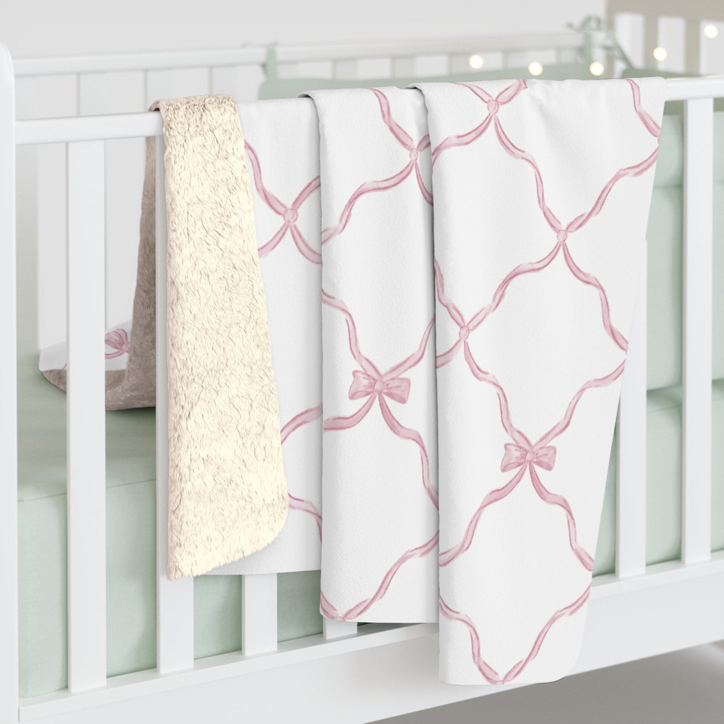 Three Bees Trellis Bow Cozy Sherpa Fleece Blanket - Pink