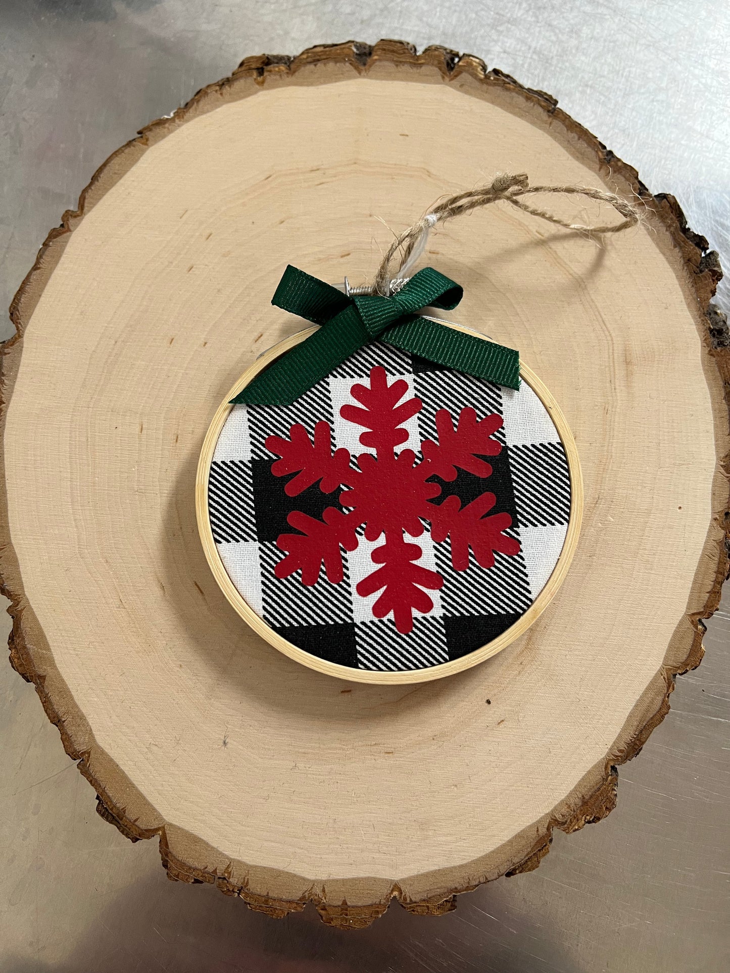 Hoop Ornament: Snowflake on White Plaid