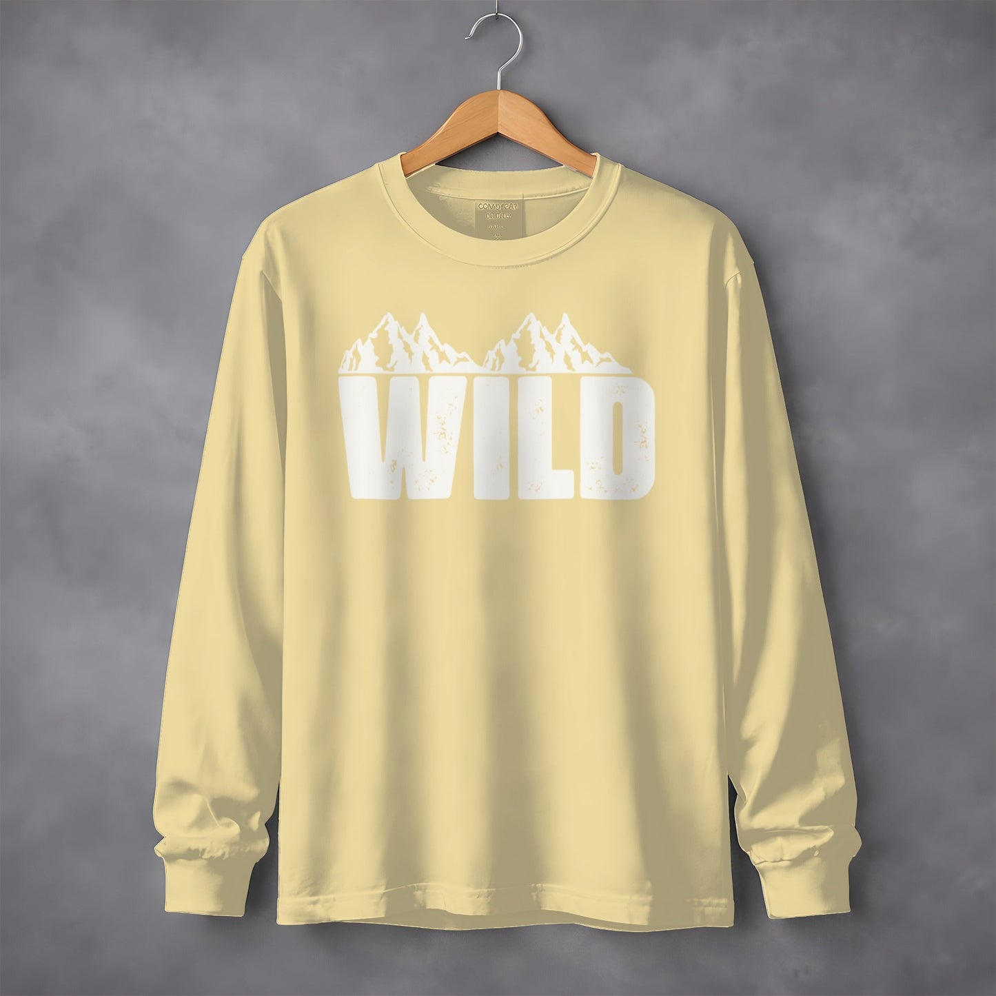Wild Mountains Graphic Design Stylish Outdoors Long Sleeve T-Shirt