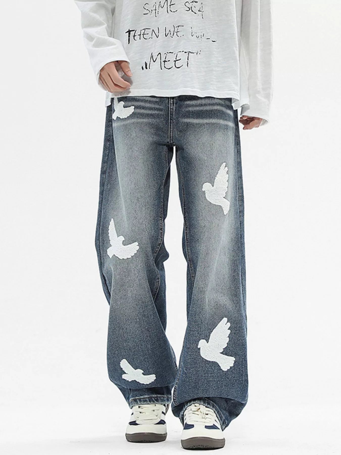 Men's Full Size Dove Applique Baggy Jeans Plus Size