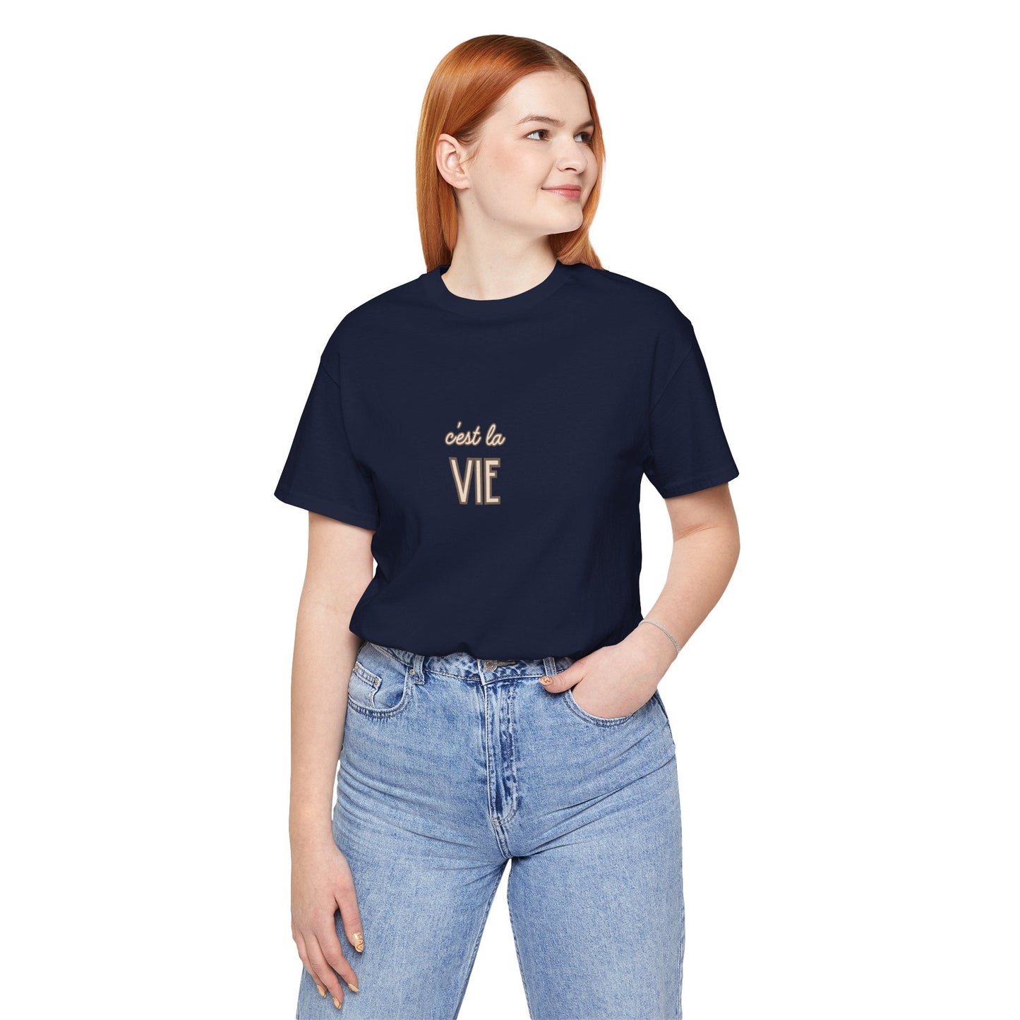 C'est la Vie Tee — Minimal French Phrase Graphic T-Shirt