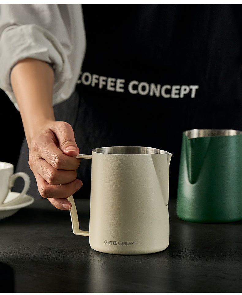Phantom Precision Latte Art Pitcher – 600ml Narrow Spout for Advanced Patterns