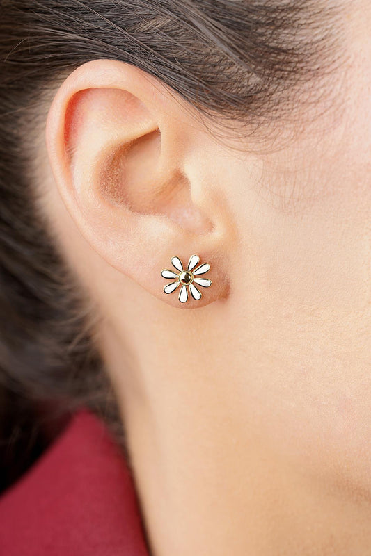 14K Gold Daisy Earrings