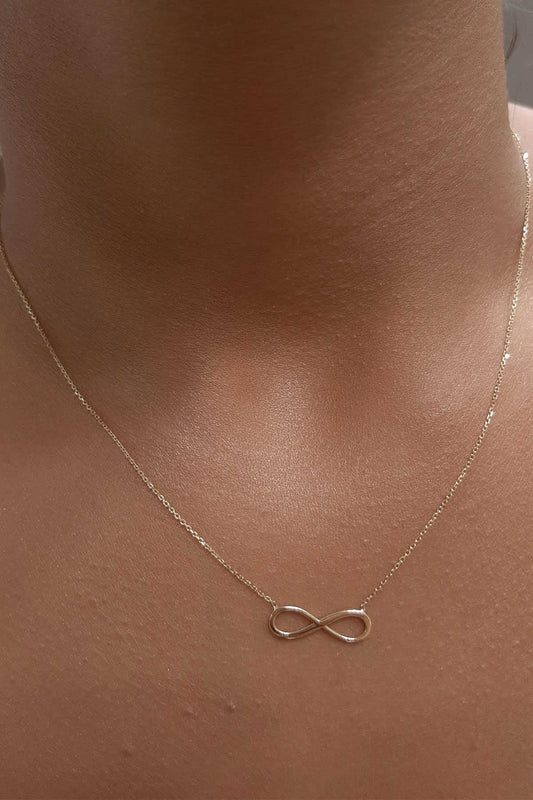 14K Gold Infinity  Shape Necklace