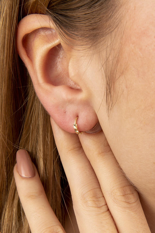 14K Gold Small Diamond Cut Huggie Earrings