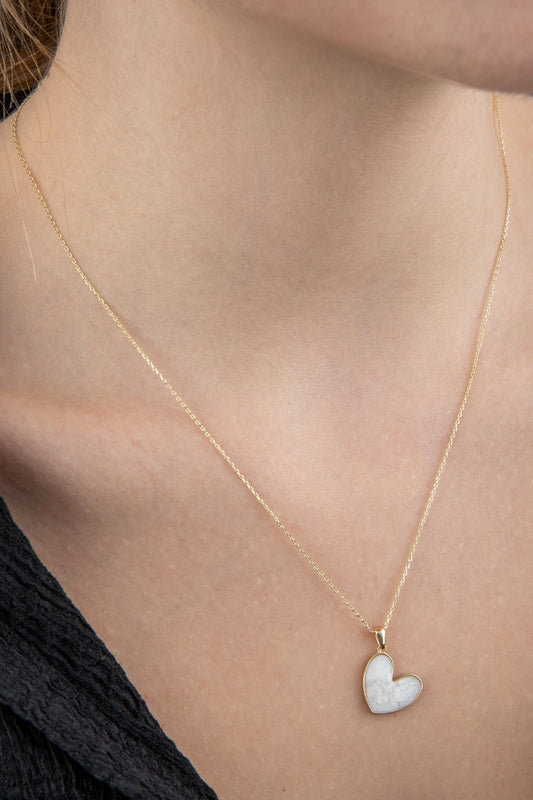 14K Gold White Enamel Heart Shape Necklace
