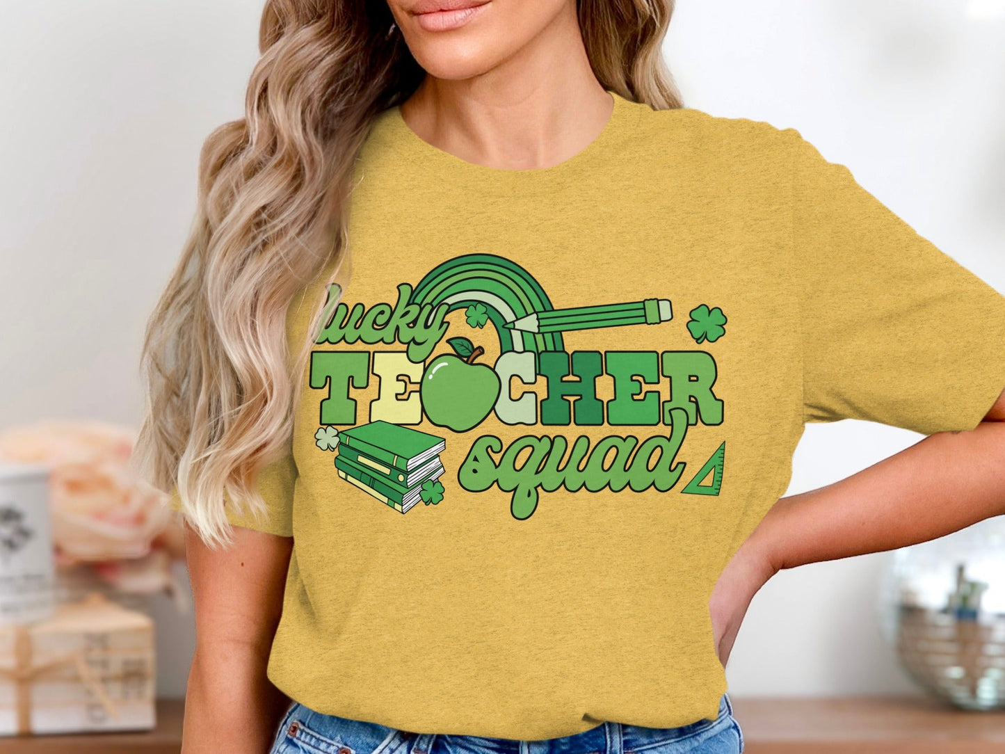 Lucky Teacher Squad St Patricks Day Green Design T-Shirt