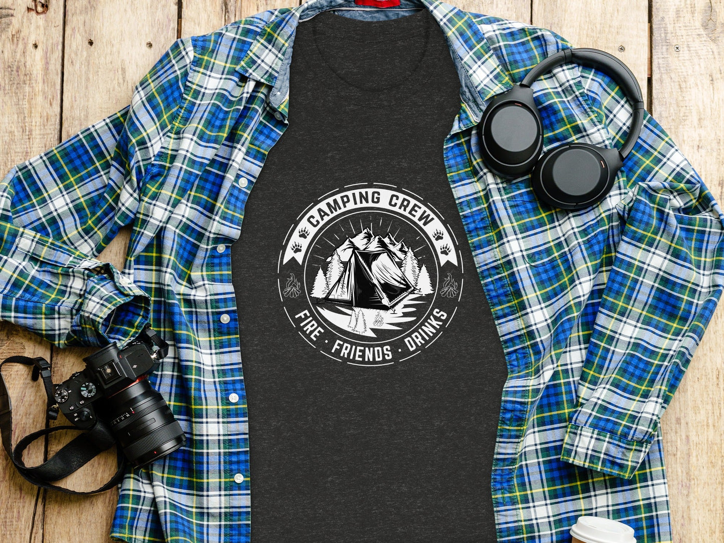 Camping Crew Friends Drinks Fire Tent Mountain Scene T-Shirt