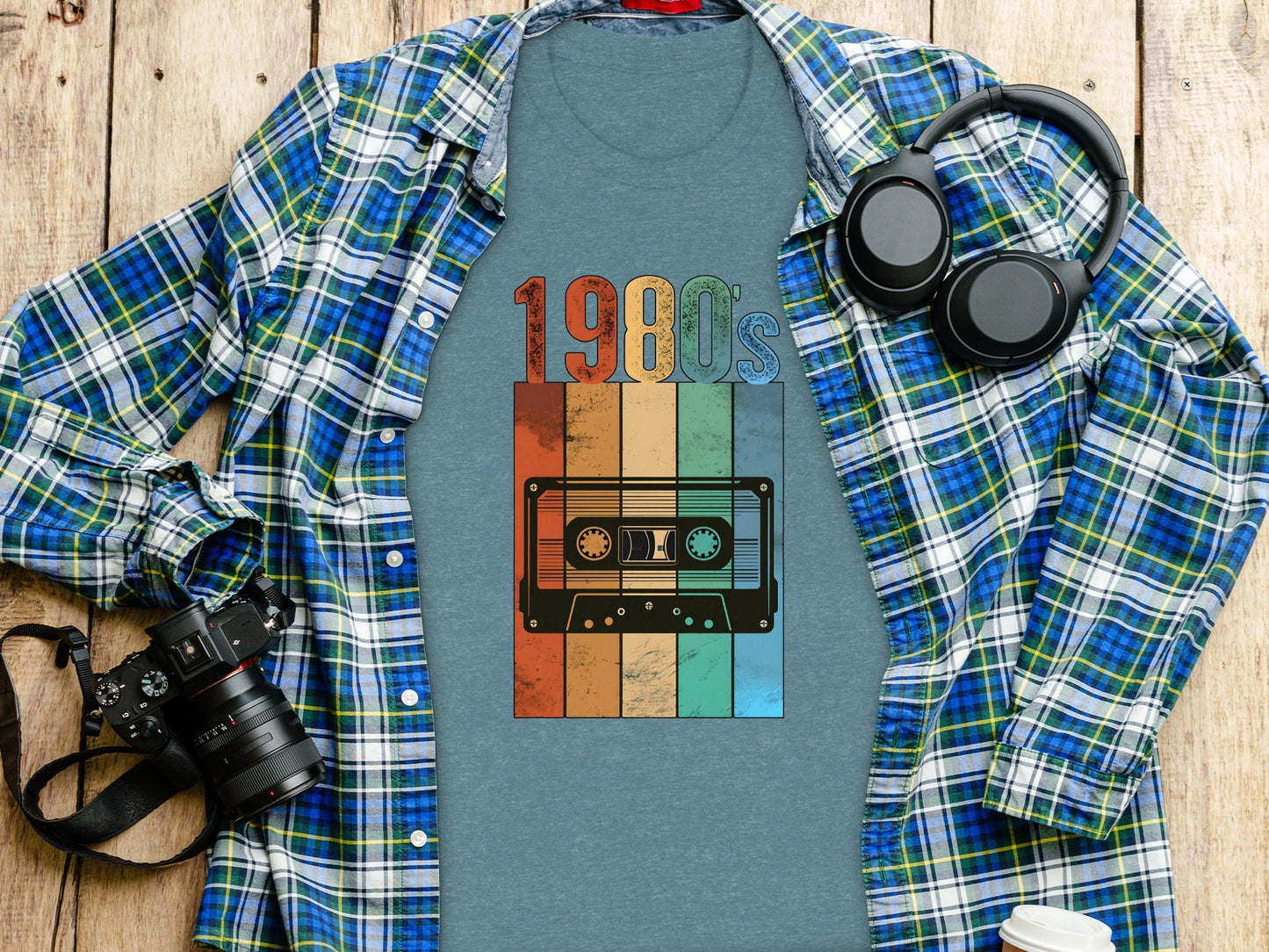 Vintage 1980s Retro Cassette Tape Cool Design T-Shirt
