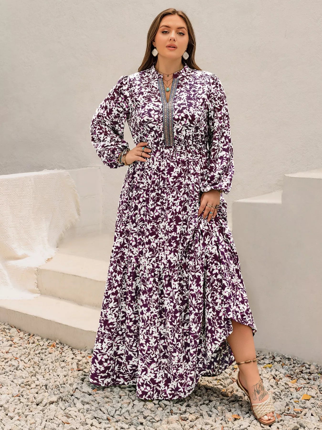 Plus Size Floral Print Maxi Dress with Long Sleeves
