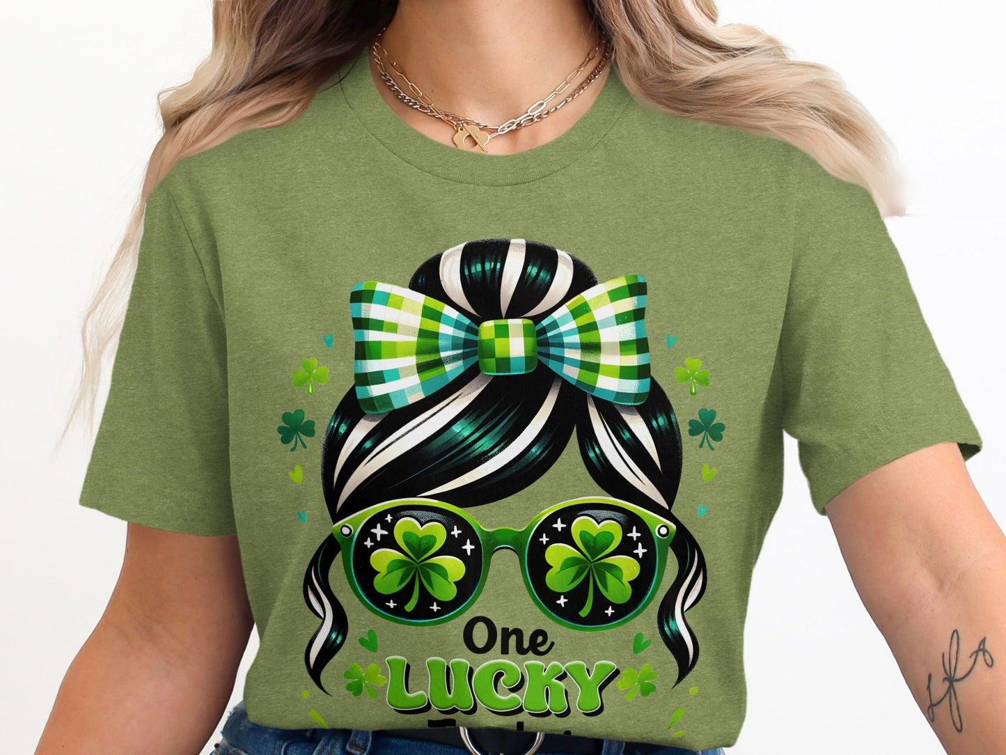 One Lucky Teacher Shamrock Sunglasses Graphic Design T-Shirt