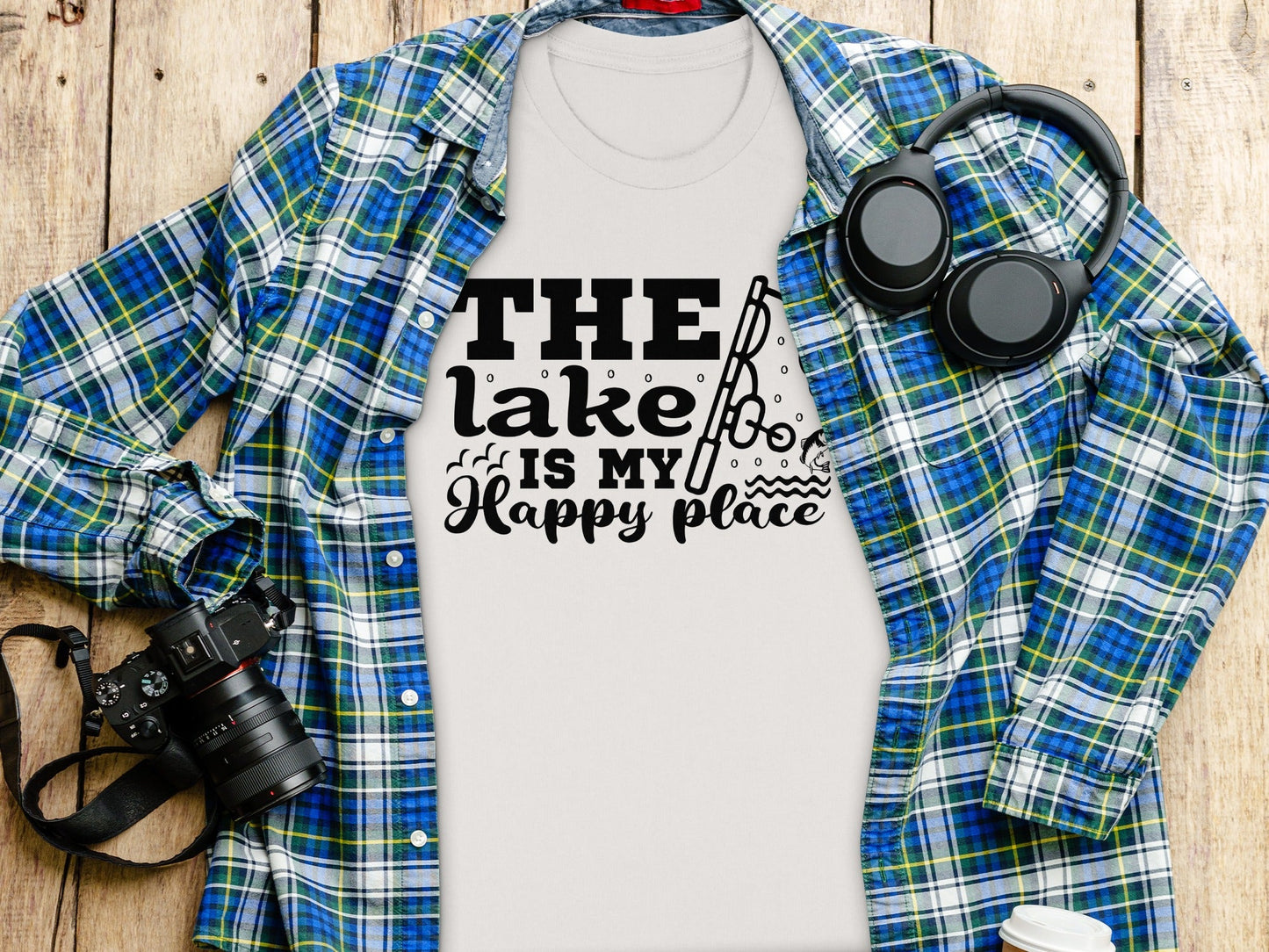 The Lake Is My Happy Place Fishing Illustration T-Shirt