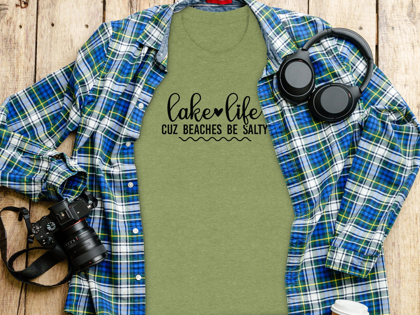 Lake Life Cuz Beaches Be Salty Slogan T-Shirt