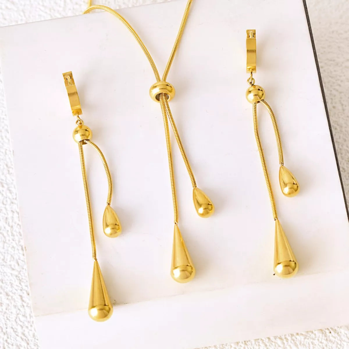 Teardrop Pendant Necklace and Earrings Jewelry Set