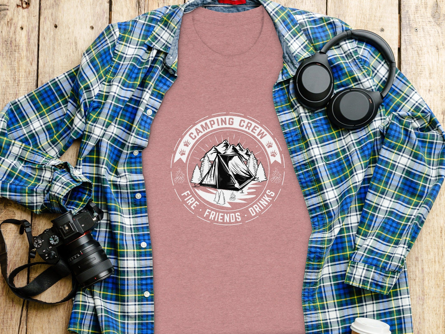 Camping Crew Friends Drinks Fire Tent Mountain Scene T-Shirt