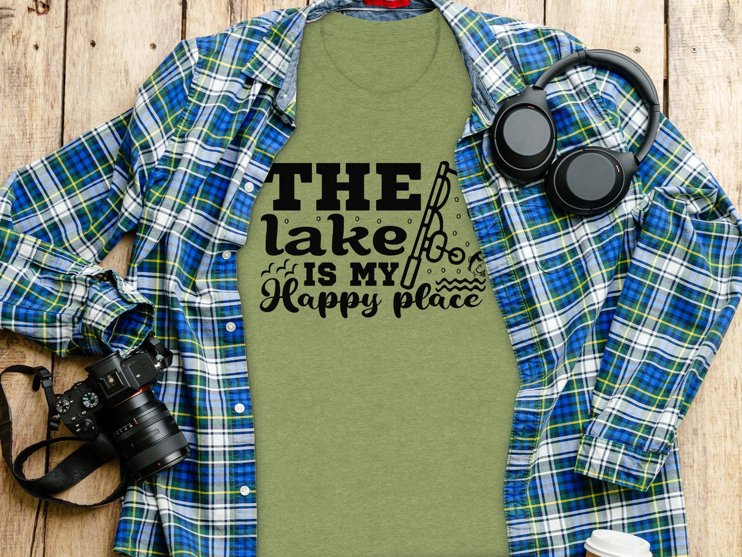 The Lake Is My Happy Place Fishing Illustration T-Shirt