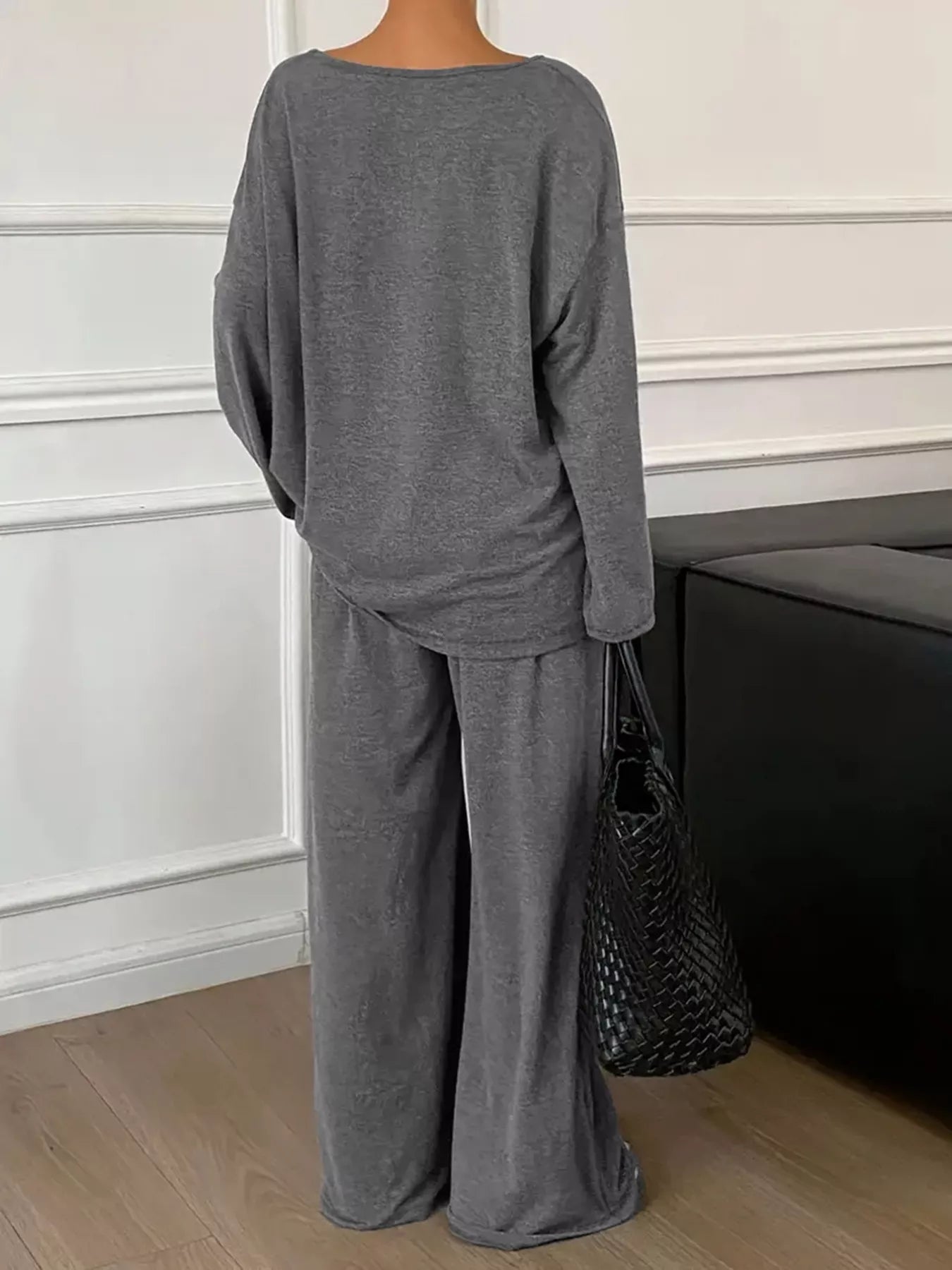 Plus Size Relaxed Fit V-Neck Top and Pants Set