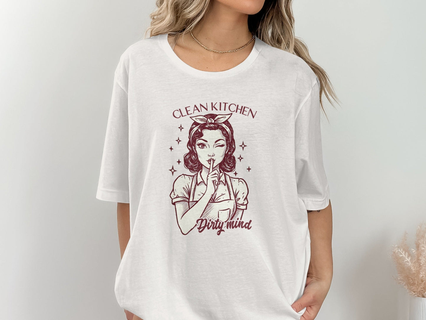 Clean Kitchen Dirty Mind Retro Woman Graphic T-Shirt