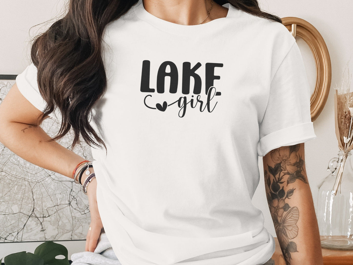 Lake Heart Girl Graphic Summer Vacation Outfit T-Shirt