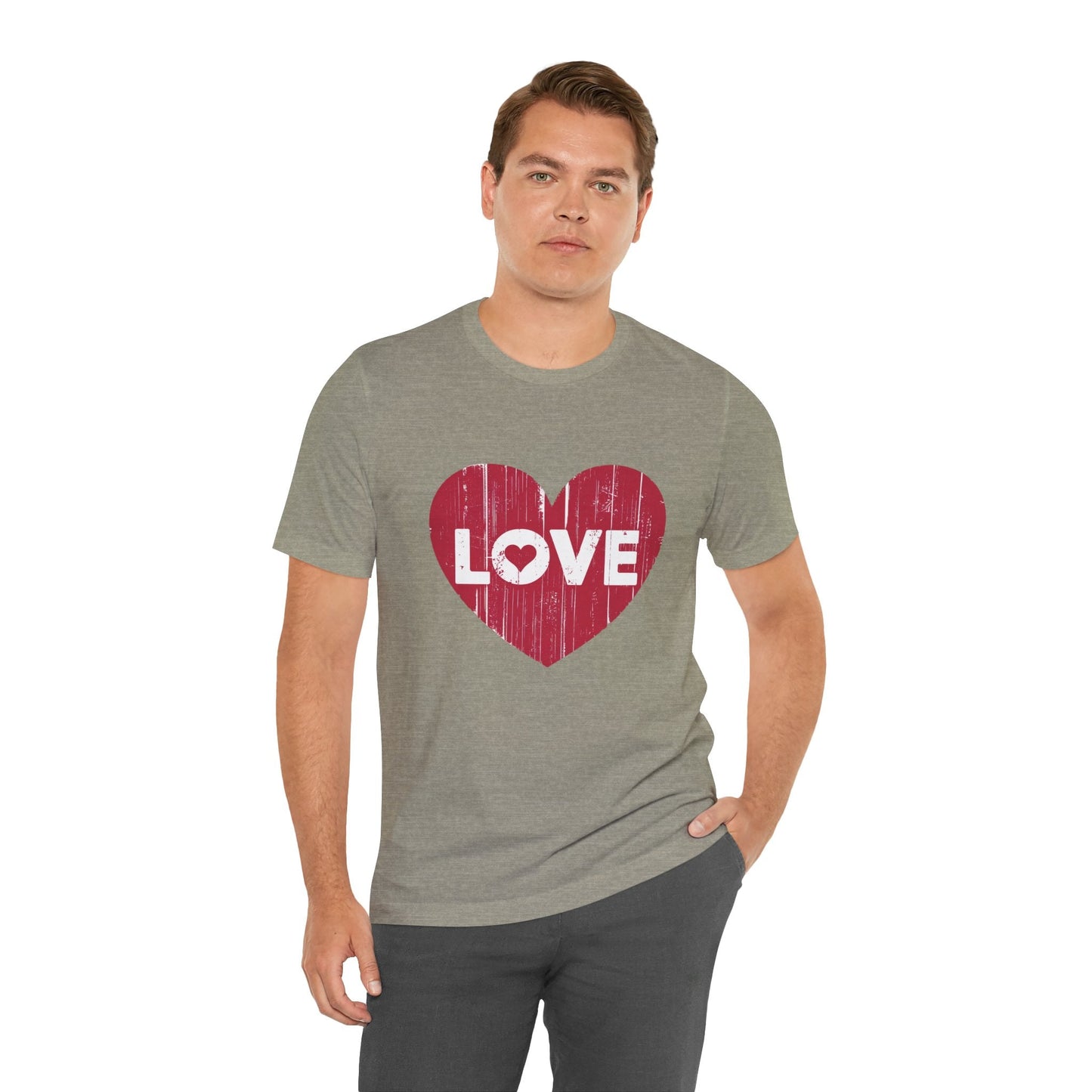 Love T-Shirt - Vintage Distressed Heart Graphic Tee