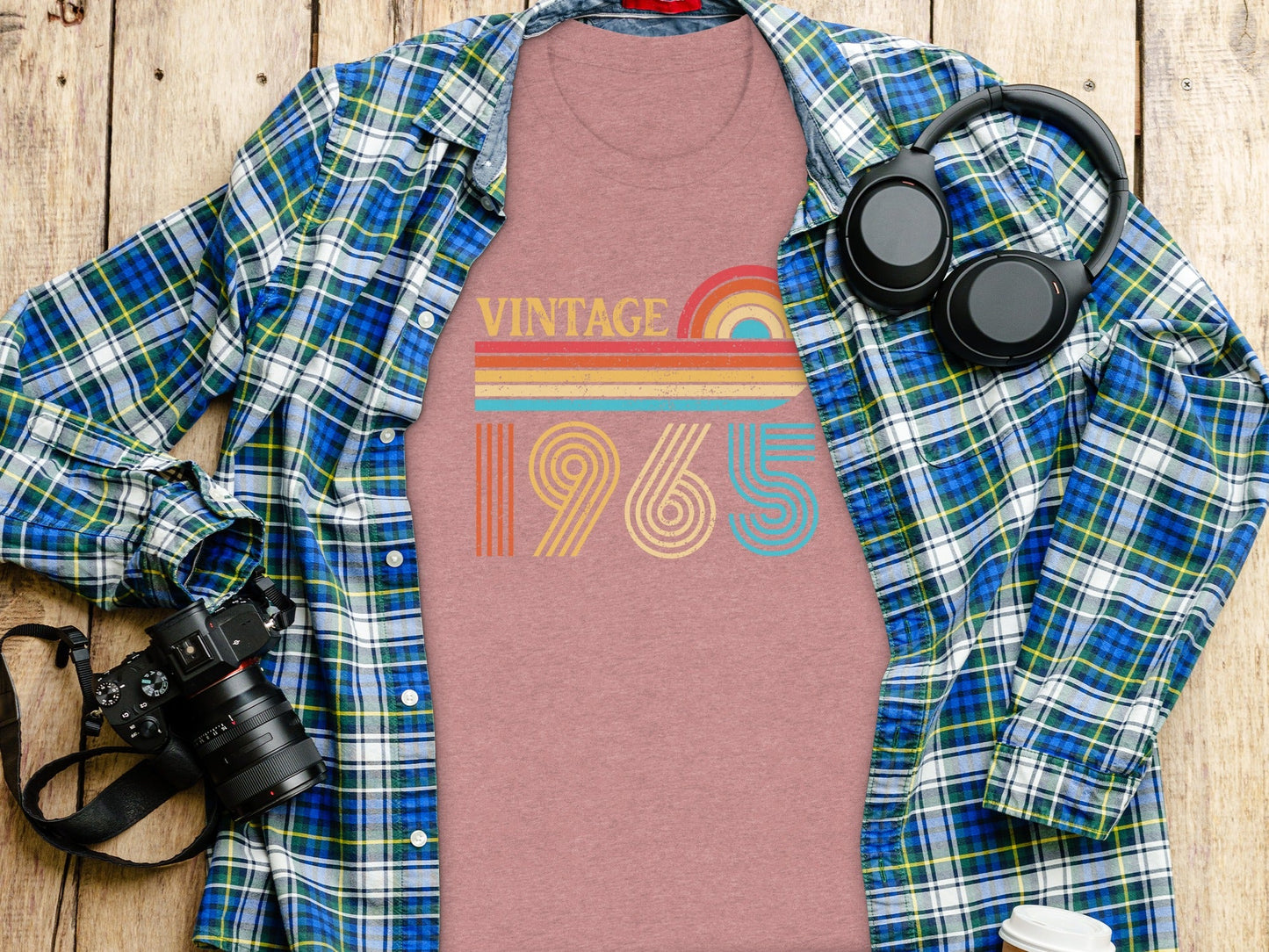 Vintage Inspired 1965 Retro Graphic Design T-Shirt