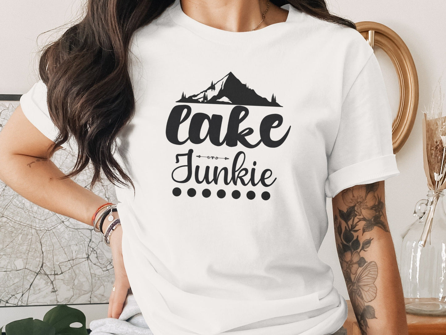 Lake Junkie Nature Lover Mountain Graphic Adventure T-Shirt