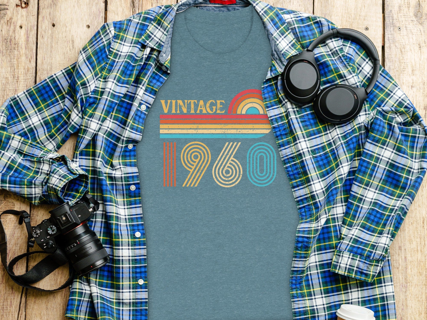 Retro Vintage 1960 Graphic Design Cool Style T-Shirt