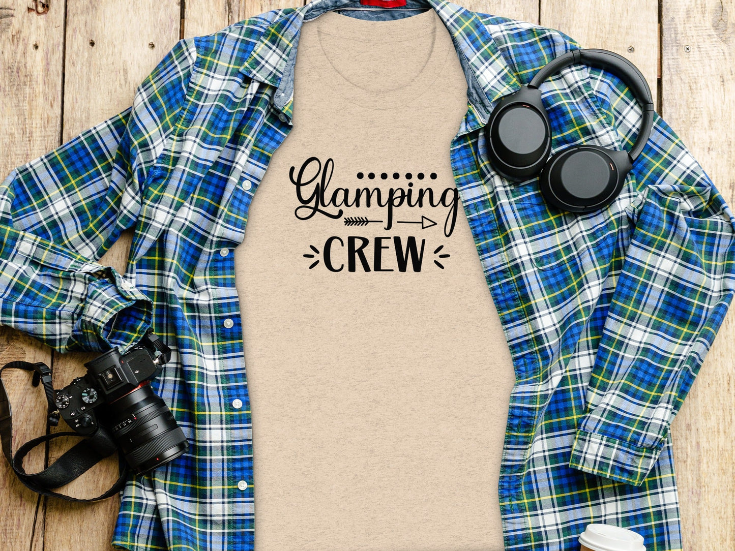 Glamping Crew Camping with Friends Family Outdoors T-Shirt