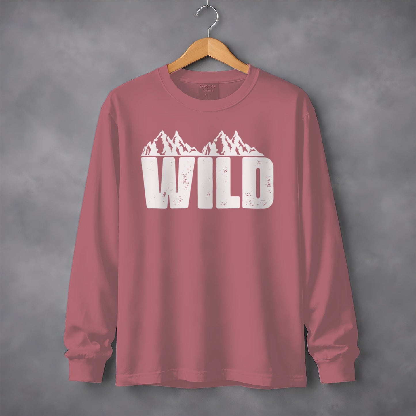 Wild Mountains Graphic Design Stylish Outdoors Long Sleeve T-Shirt