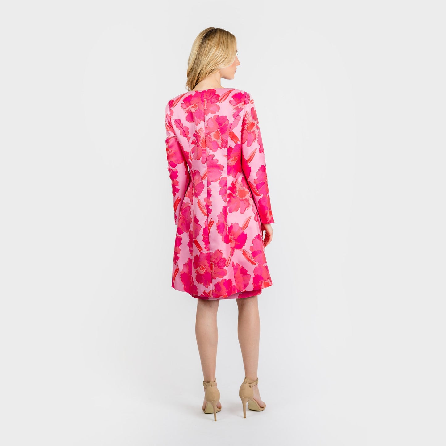 The Scalloped Edge Topper Classic
