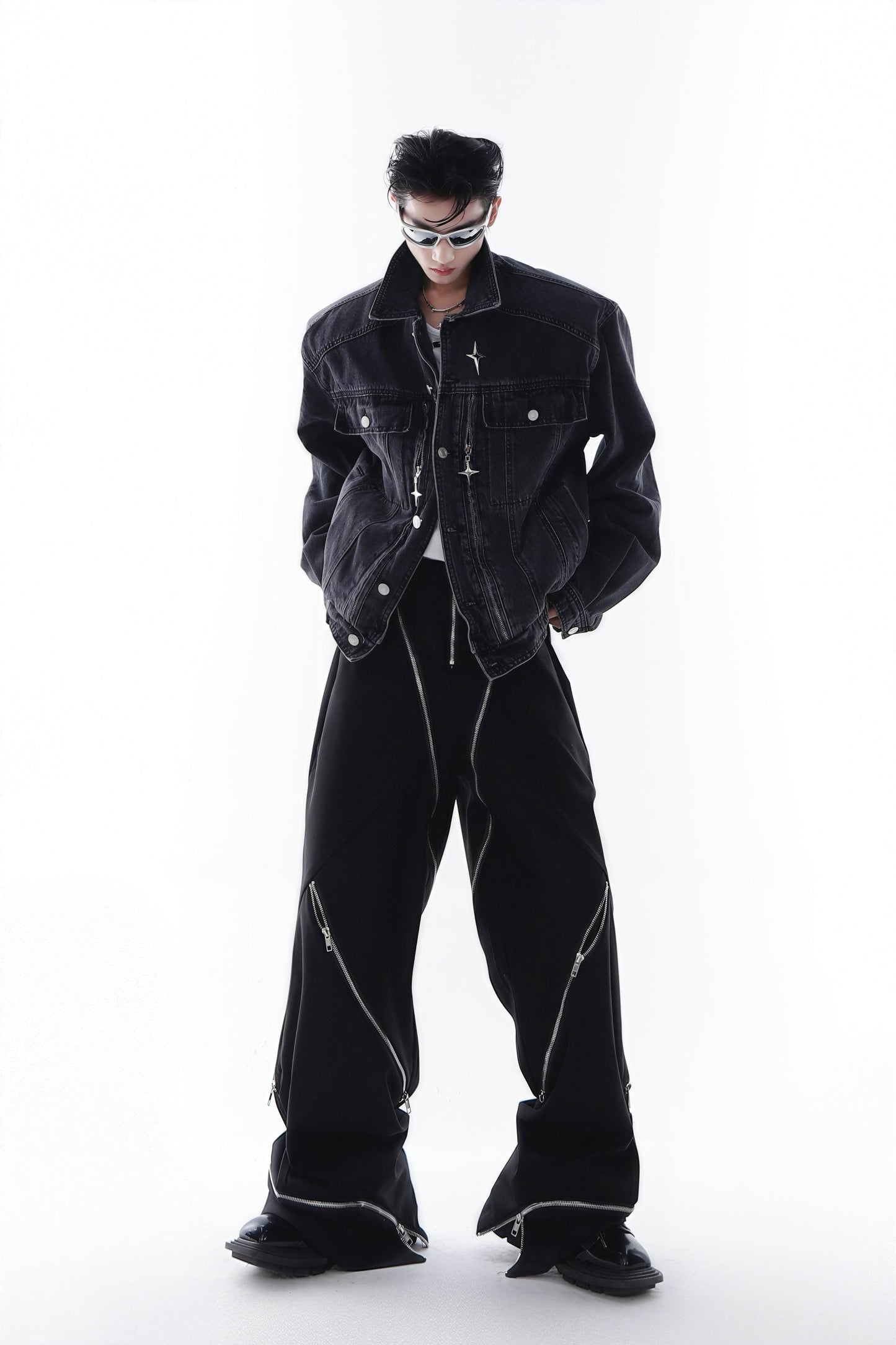 Heavyweight Denim Jacket - Washed Shoulder Pads & Metal Zipper Design