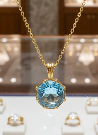 Points of Light Pendant<br>Hexagon • 7mm
