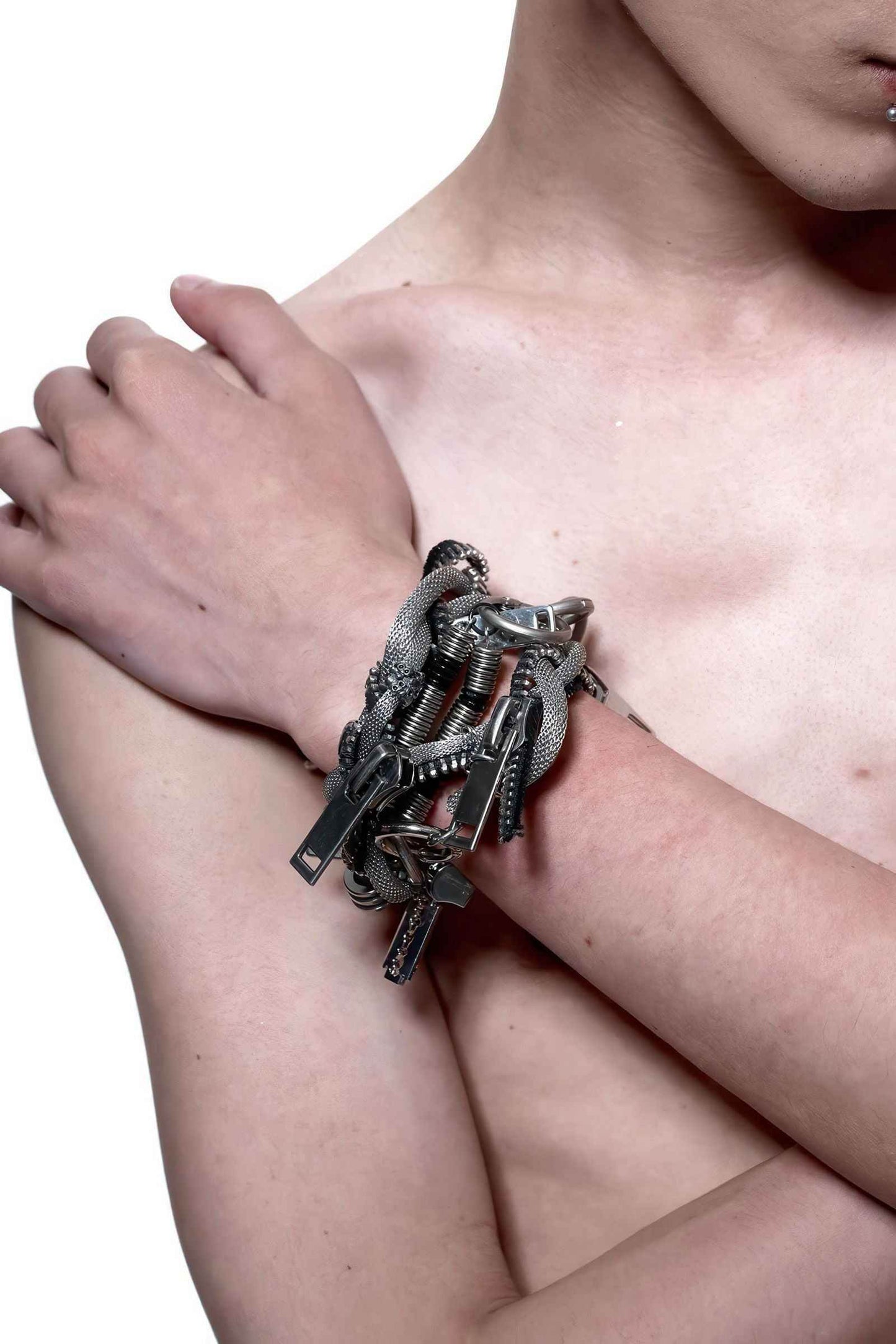 Heavy-Duty Multi-Wear Metal Mechanic Necklace - Futuristic Design