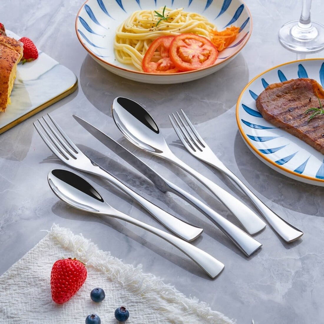 Jet Black Cutlery Set | 3CARATS