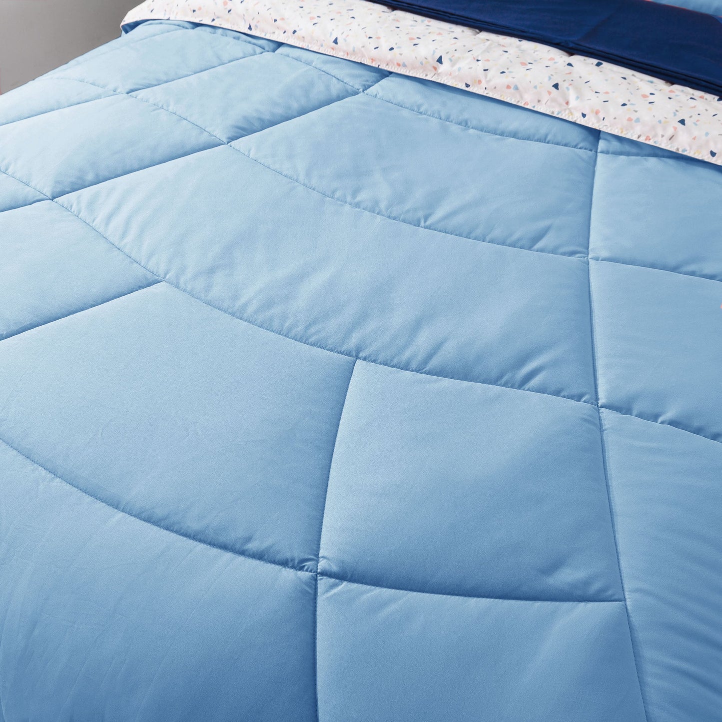 Kasentex Reversible 5 and 7 Piece Ultra Soft Cozy Bed Comforter Sets, Room Decor