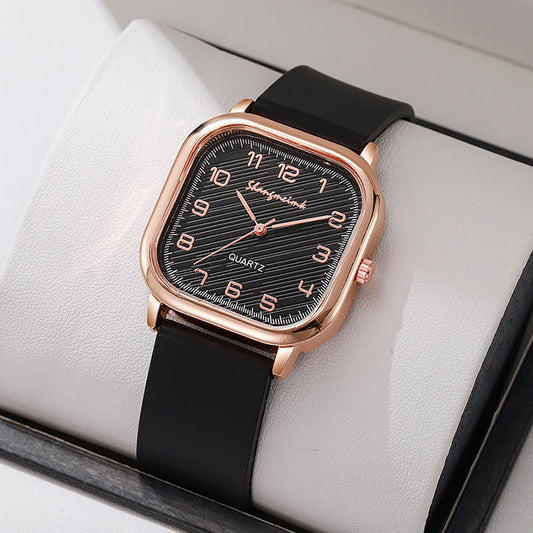 Fashionable quartz women's watch with silicone strap