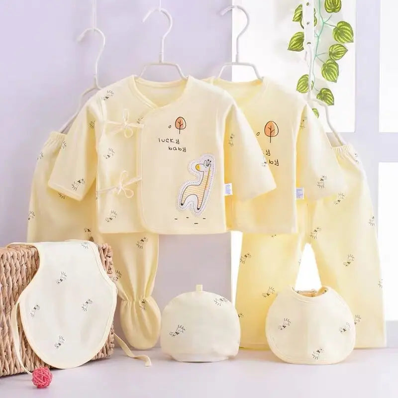 Newborn Outfit Boy or Girl 7Piece Set