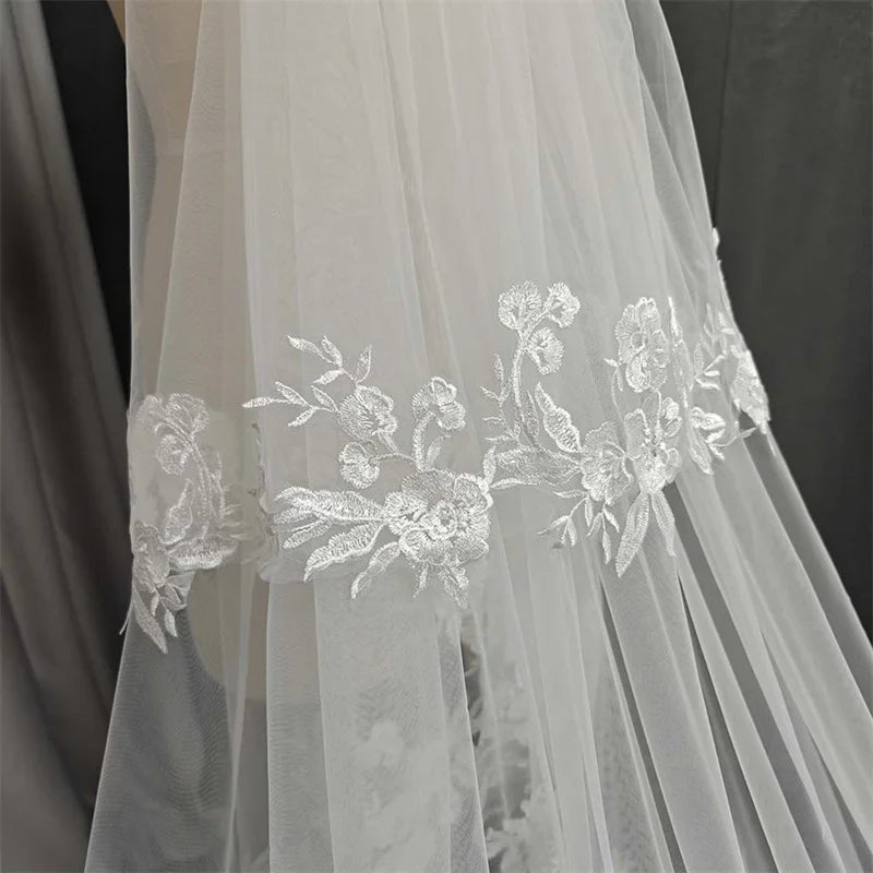 Wedding Veil with Shiny Sequins Lace Customized 2 Tiers 3 Meters Long Bridal Veil with Comb