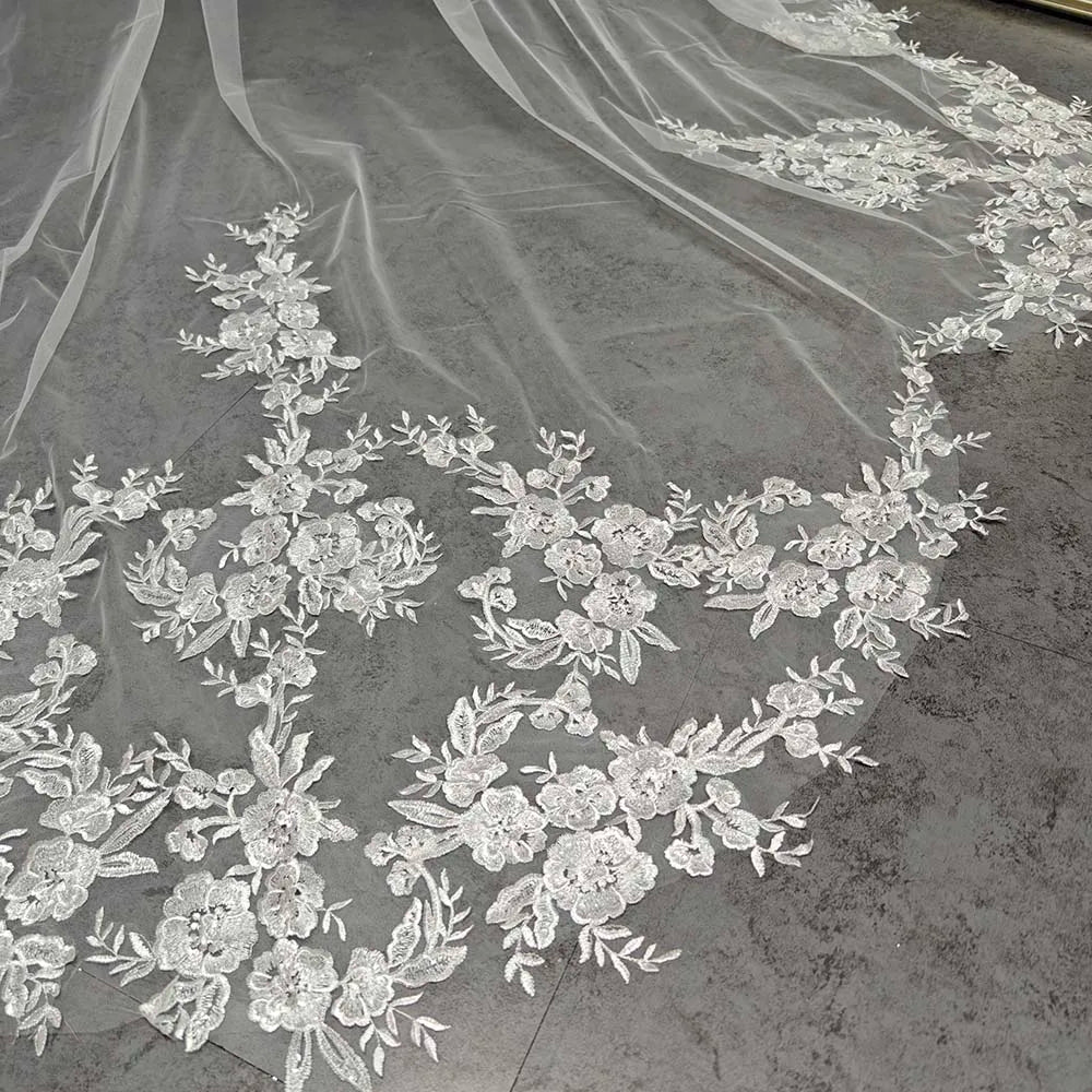 Wedding Veil with Shiny Sequins Lace Customized 2 Tiers 3 Meters Long Bridal Veil with Comb