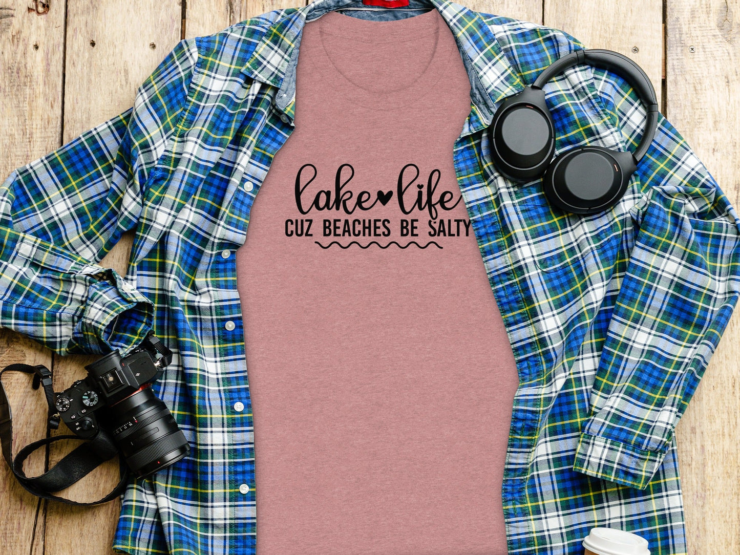 Lake Life Cuz Beaches Be Salty Slogan T-Shirt
