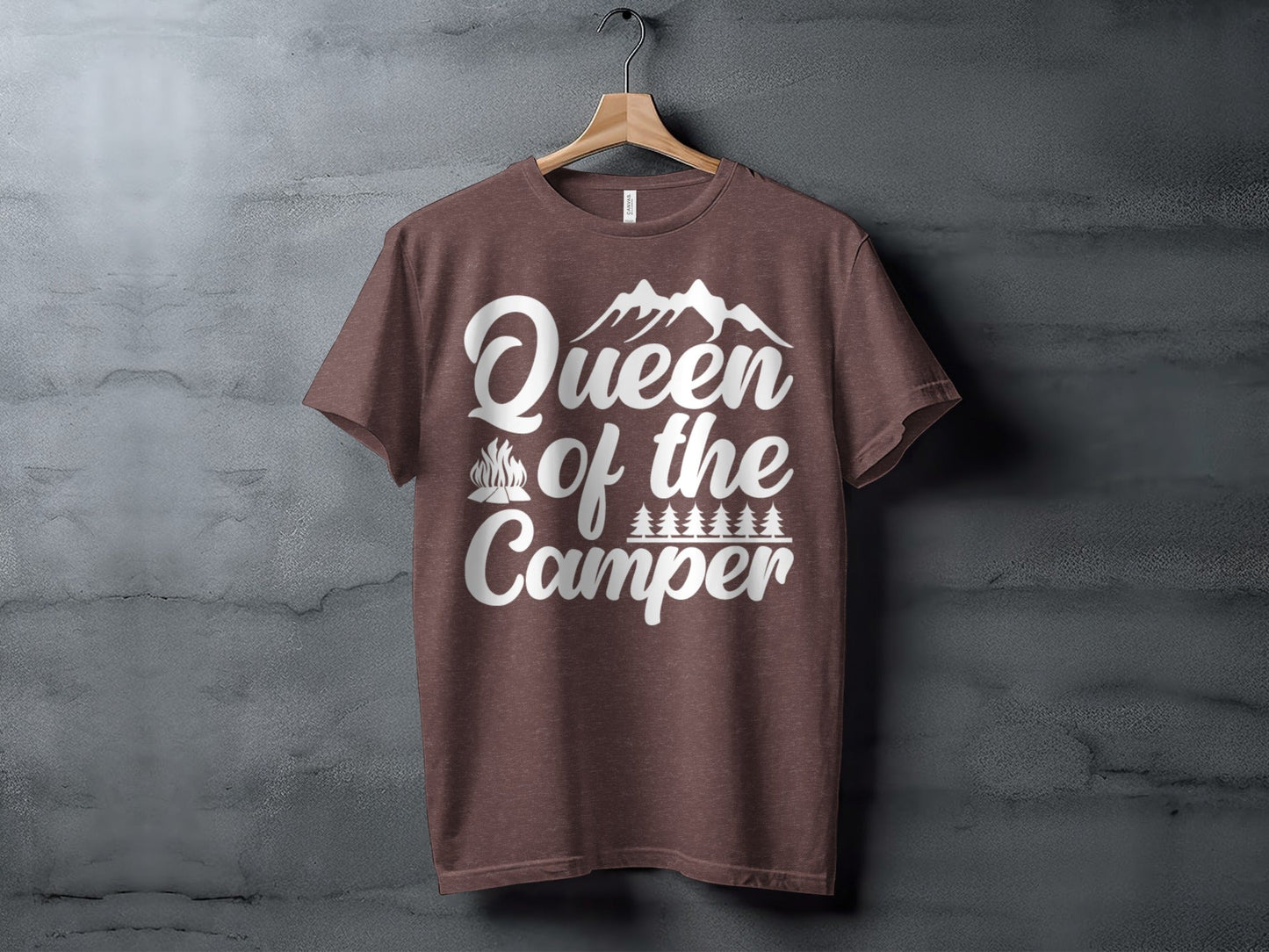 Queen of the Camper Graphic Print Camping Lover T-Shirt