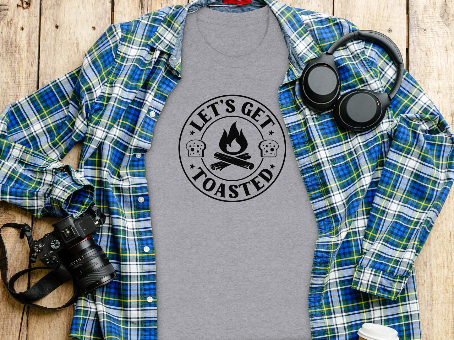 Let's Get Toasted Bread Over Campfire Circle Design T-Shirt