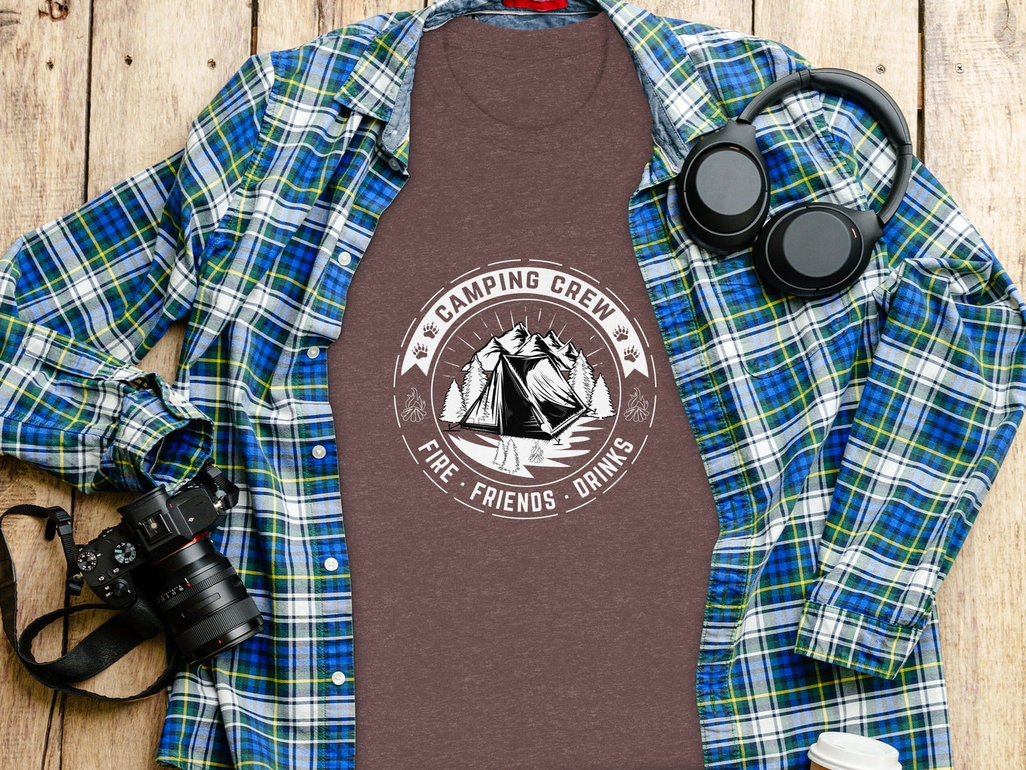 Camping Crew Friends Drinks Fire Tent Mountain Scene T-Shirt