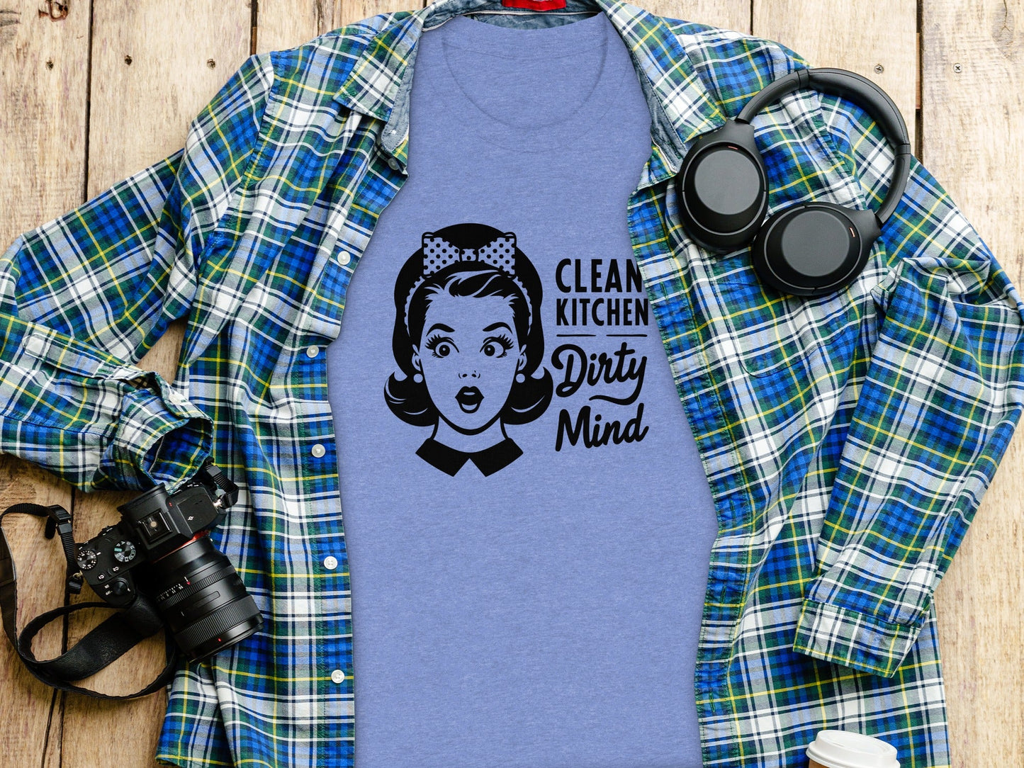 Clean Kitchen Dirty Mind Retro Woman Funny Graphic T-Shirt
