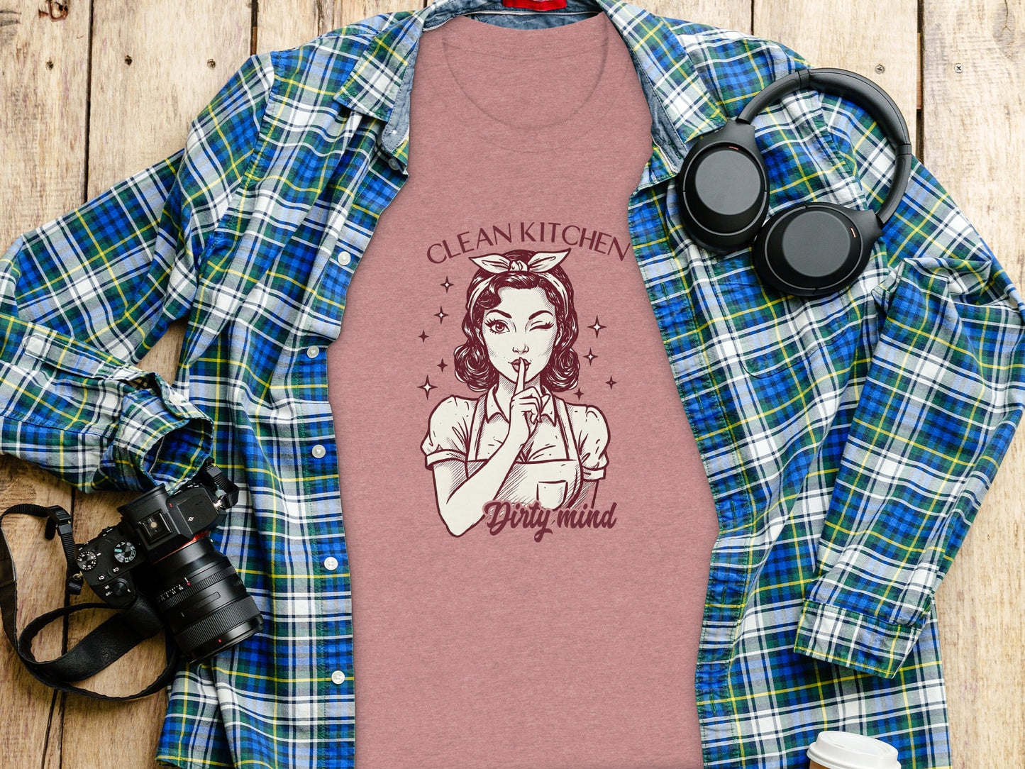 Clean Kitchen Dirty Mind Retro Woman Graphic T-Shirt