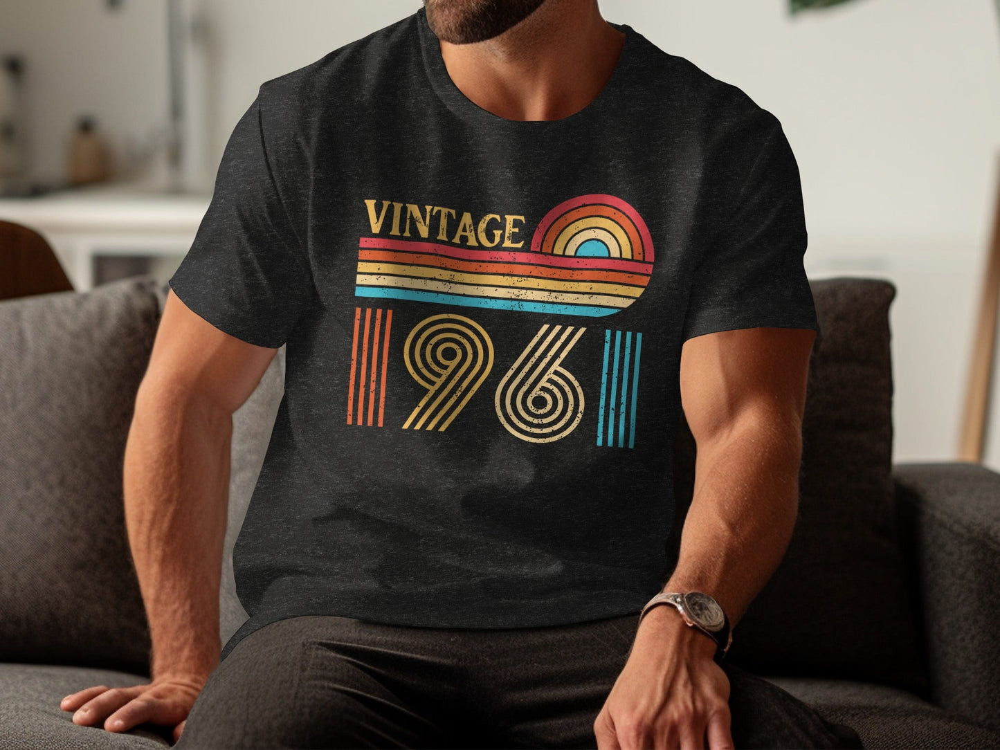 Retro Vintage Year 1961 Graphic Seventy First Birthday T-Shirt