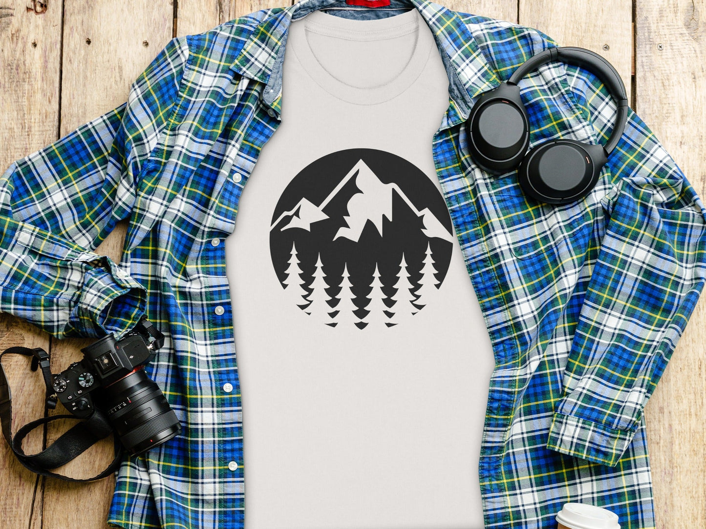 Nature Landscape Adventure Outdoor Graphic Design T-Shirt