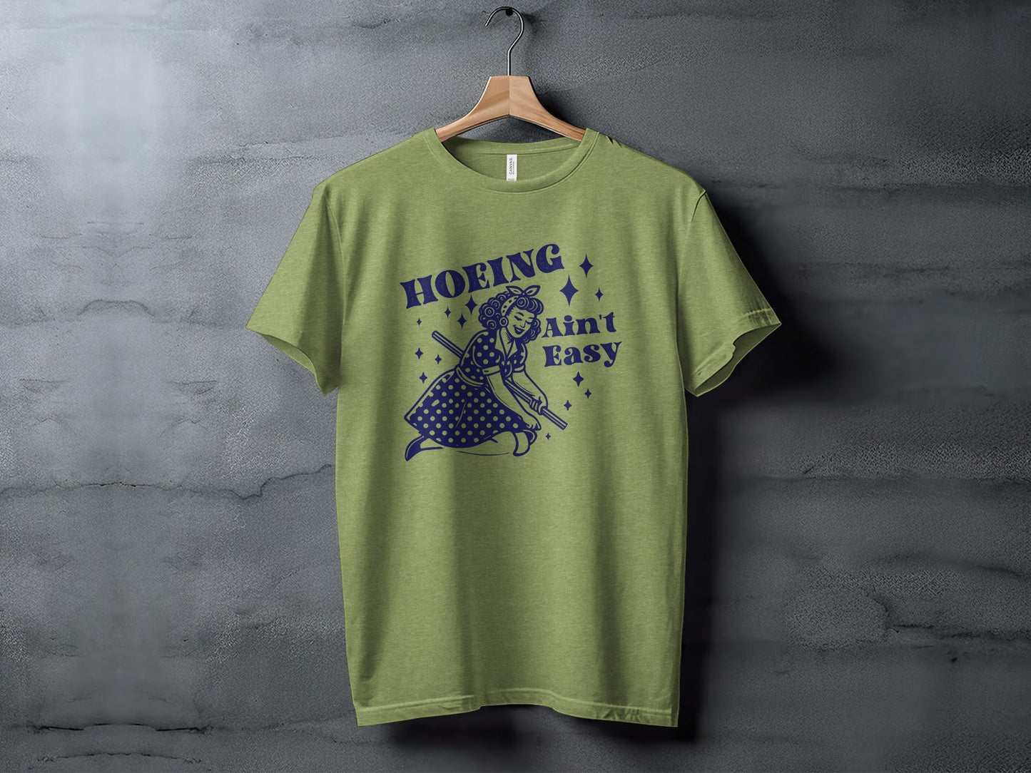 Hoing Ain't Easy Funny Woman Gardening Design T-Shirt