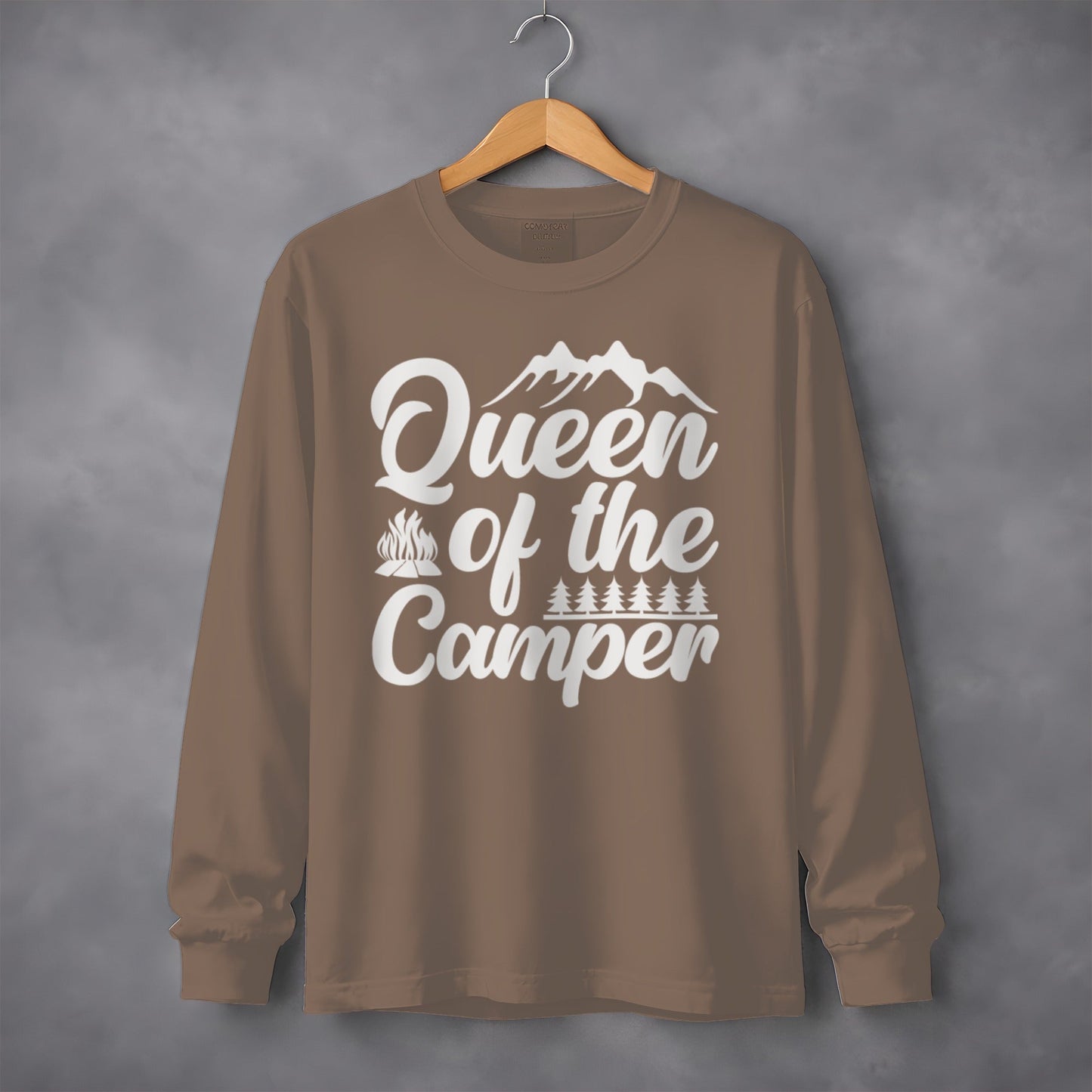 Queen of the Camper Great Outdoors Enthusiast Long Sleeve T-Shirt
